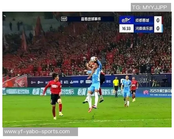 比甲比赛因球迷投掷水杯击中主裁在第87分钟意外中止引发热议 比甲比赛因球迷投掷水杯击中主裁在第87分钟意外中止引发热议